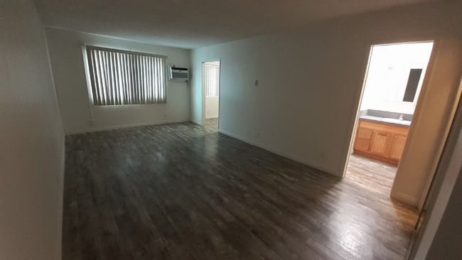 5929 Laurel Canyon Blvd in Los Angeles, CA - Building Photo - Building Photo