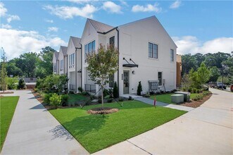 782 Peachtree St NE in Atlanta, GA - Building Photo - Building Photo