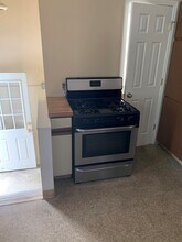 2284 S Overlook Rd in Cleveland Heights, OH - Building Photo - Building Photo