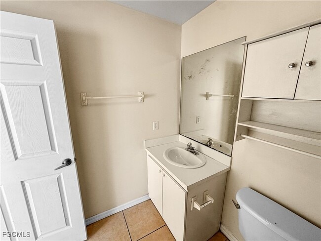 property at 1321 SE 8th Ave