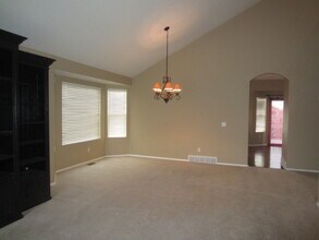 9619 Stoneglen Dr in Colorado Springs, CO - Building Photo - Building Photo