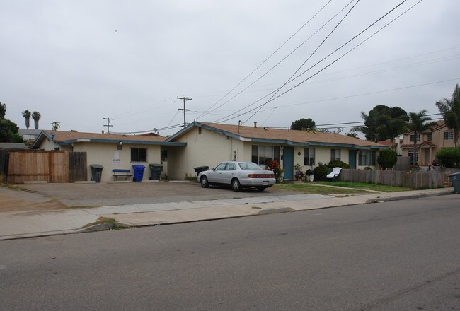 1480-1482 Holly Ave in Imperial Beach, CA - Building Photo - Building Photo