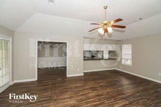1590 Belle Trees Dr in Cordova, TN - Building Photo - Building Photo