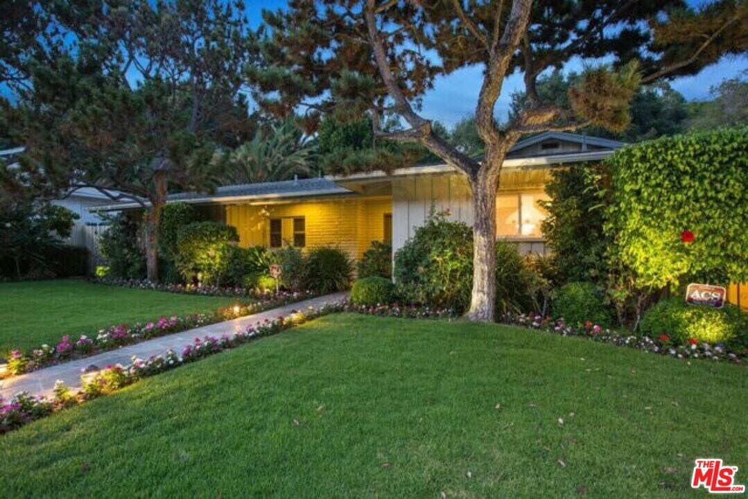 11787 Bellagio Rd in Los Angeles, CA - Building Photo