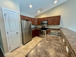 2605 NW 52nd St in Lincoln, NE - Building Photo - Building Photo