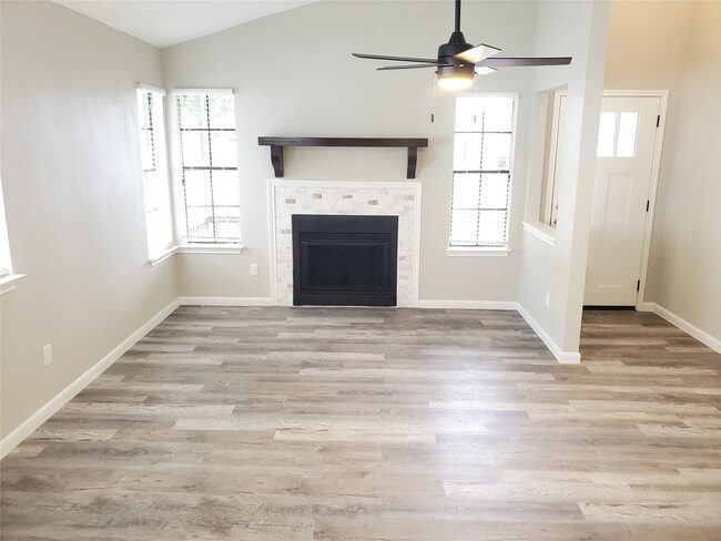 1903 Golden Pheasant Dr in Austin, TX - Building Photo - Building Photo