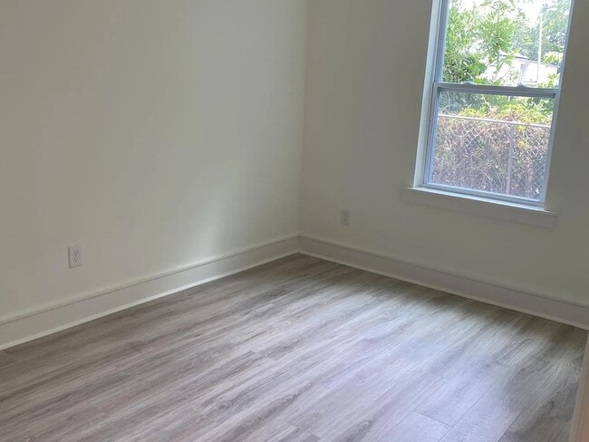 32 S Tracy St in Charleston, SC - Building Photo - Building Photo
