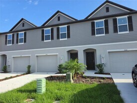 3600 Smt Vw Wy in Lakeland, FL - Building Photo