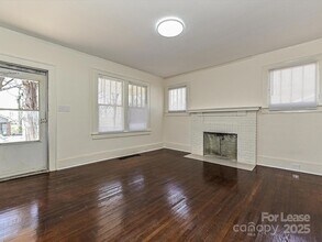 905 Sweetbriar St, Unit L-288 in Charlotte, NC - Building Photo - Building Photo