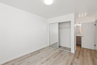 1414 S St Andrews Pl in Los Angeles, CA - Building Photo - Interior Photo