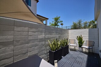 13070 Olympus Cir in Poway, CA - Building Photo - Building Photo