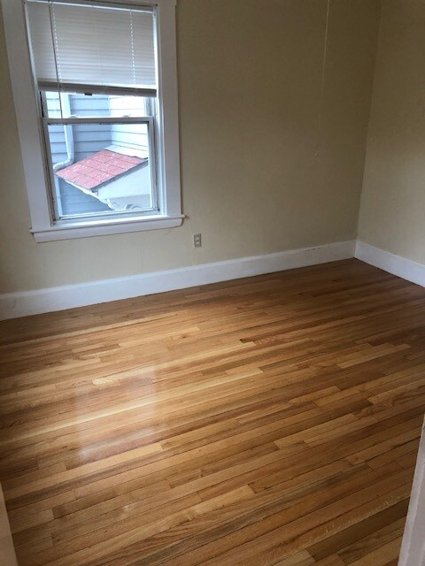 property at 19 Bay St