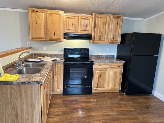 property at 4816 US-441