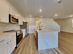 318 Calla Lily Ct in Summerville, SC - Foto de edificio - Building Photo