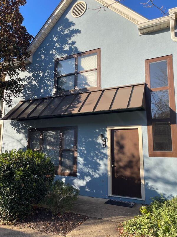 584 Pebblecreek Ct in Charlottesville, VA - Building Photo - Building Photo