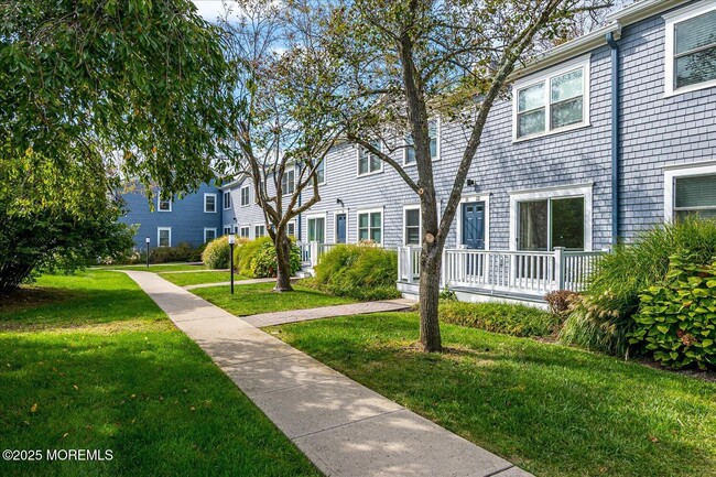 31 Cedar Ave in Long Branch, NJ - Building Photo - Building Photo
