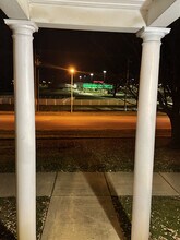 971 Red Mile Rd in Lexington, KY - Foto de edificio - Building Photo