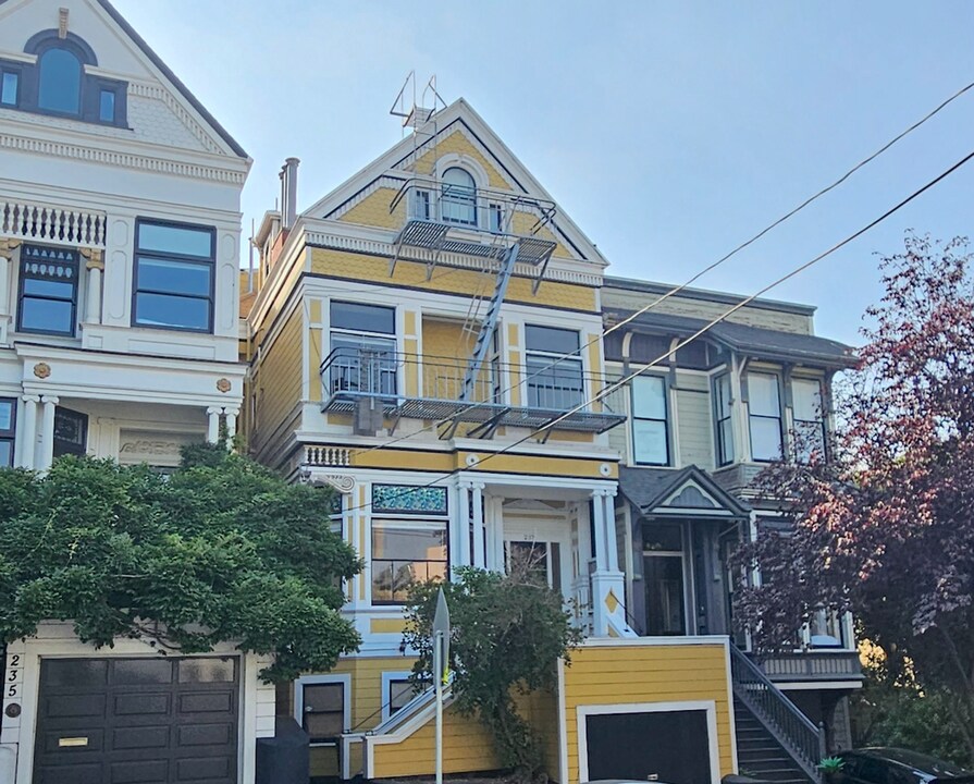 237 Broderick St-Unit -237 Broderick St. #1 in San Francisco, CA - Building Photo