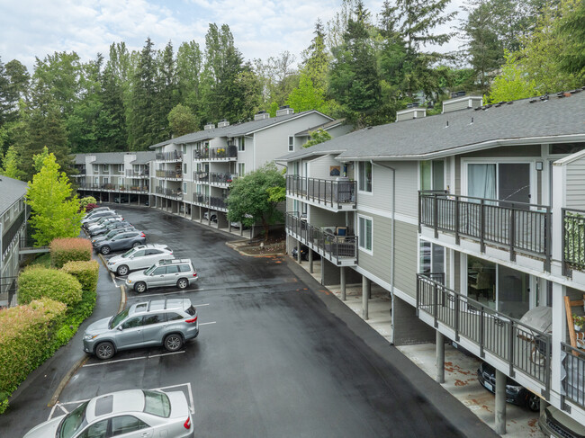 Woodlake Apartments