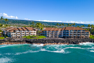 The Sea Village in Kailua Kona, HI - Foto de edificio - Building Photo