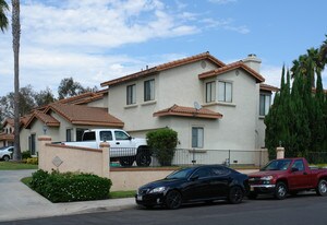 2836-2908 Unicornio St in Carlsbad, CA - Building Photo
