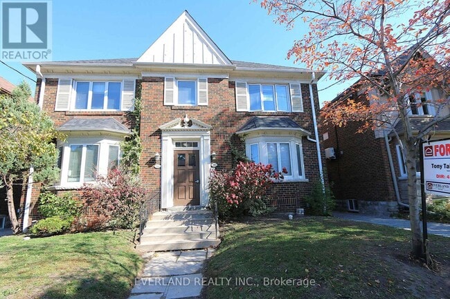 property at 1753-1753 Bayview Ave