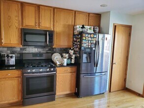 746 River Mill Pkwy in Wheeling, IL - Building Photo - Building Photo