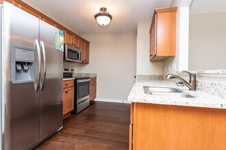 9450 Eckley Pl in Cordova, TN - Building Photo - Building Photo