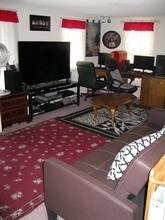 24663 Stewart St in Loma Linda, CA - Building Photo - Building Photo