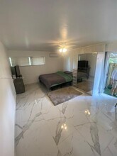 2631 Fillmore St in Hollywood, FL - Building Photo - Building Photo