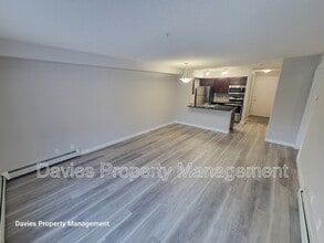 3211 James Mowatt Trail SW in Edmonton, AB - Building Photo - Building Photo