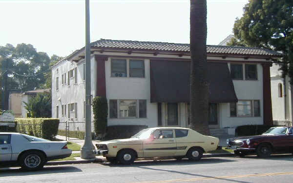 1902-1910 E 3rd St in Long Beach, CA - Building Photo - Building Photo