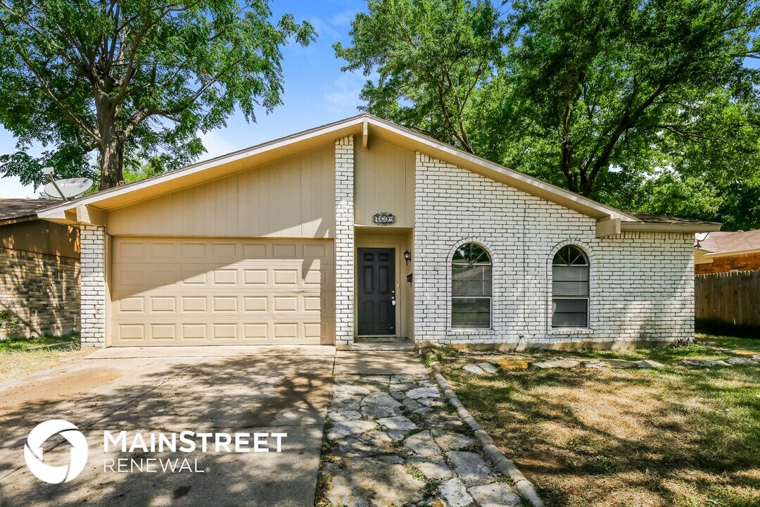 7609 Kingsmill Terrace in Fort Worth, TX - Building Photo