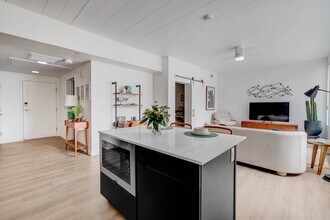 The Source on South Temple in Salt Lake City, UT - Foto de edificio - Building Photo