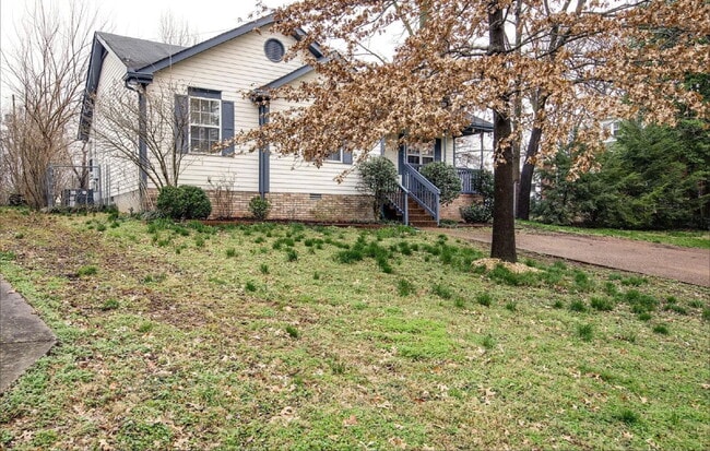 1713 Greenwood Ave in Nashville, TN - Building Photo - Building Photo