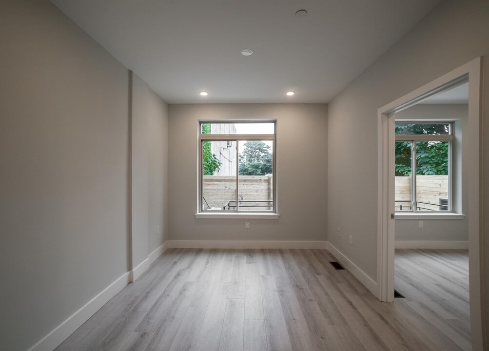 3731 Brandywine St-Unit -B in Philadelphia, PA - Building Photo
