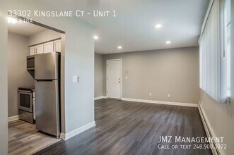 33302 Kingslane Ct in Farmington, MI - Building Photo - Building Photo