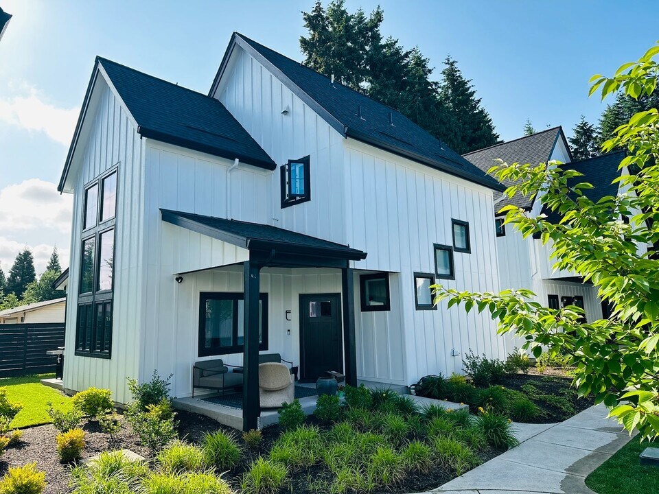 11813 NW 38th Ave in Vancouver, WA - Building Photo