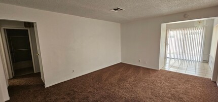 3922 Cll Tereon in Las Vegas, NV - Building Photo - Building Photo
