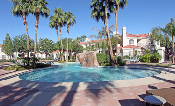 San Palmilla in Tempe, AZ - Foto de edificio - Building Photo