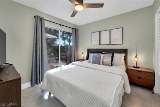 6386 Royal Woods Dr in Ft. Myers, FL - Building Photo - Building Photo
