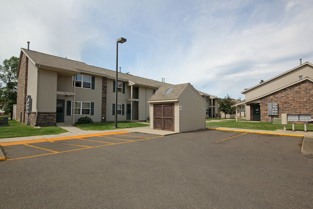 Warroad Townhomes | Warroad, MN Apartments For Rent