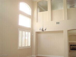 608 Bianca Bay St in Las Vegas, NV - Building Photo - Building Photo