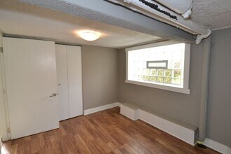 2043 N Avers Ave, Unit J06P in Chicago, IL - Foto de edificio - Building Photo