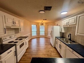 5207 Northview Dr in Wichita Falls, TX - Building Photo - Building Photo