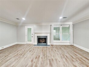 325 Towergate Pl in Atlanta, GA - Building Photo - Building Photo