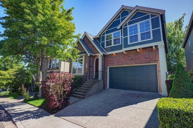 4588 NW Corazon Terrace in Portland, OR - Building Photo - Building Photo
