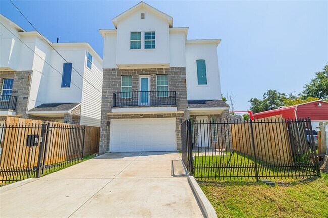 7814 De Priest St in Houston, TX - Building Photo - Building Photo