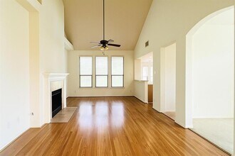 1931 Stanford Park Ct in Katy, TX - Building Photo - Building Photo