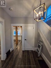 16 Cedar Ave in Hamilton, ON - Building Photo - Building Photo